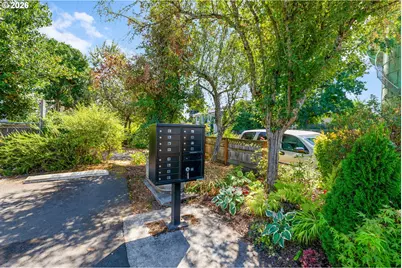 8045 N Princeton St, Portland, OR 97203 - Photo 43
