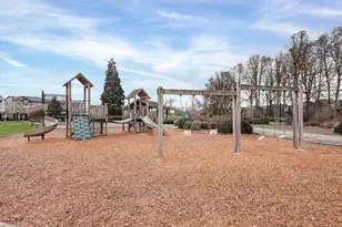 28606 SW Paris Ave, Wilsonville, OR 97070 - Photo 31