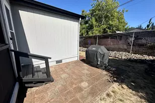 1322 Nikki Pl, Cottage Grove, OR 97424 - Photo 45
