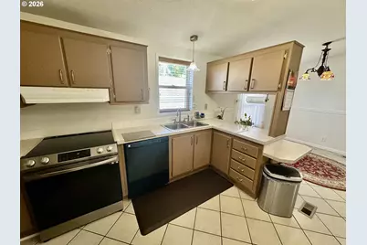 1322 Nikki Pl, Cottage Grove, OR 97424 - Photo 11