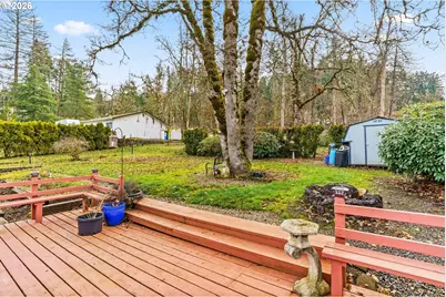 7027 S E St, Springfield, OR 97478 - Photo 27
