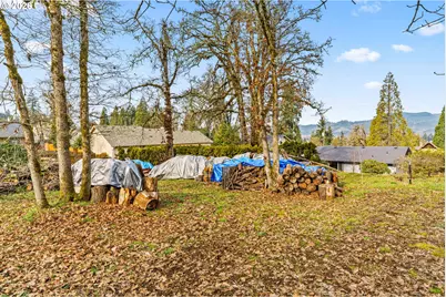 7027 S E St, Springfield, OR 97478 - Photo 35