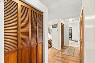 7027 S E St, Springfield, OR 97478 - Photo 9