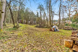 7027 S E St, Springfield, OR 97478 - Photo 33