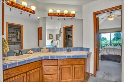 21280 Serango Dr, West Linn, OR 97068 - Photo 33