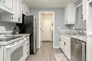 418 SE 34th Cir, Troutdale, OR 97060 - Photo 13