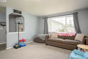 418 SE 34th Cir, Troutdale, OR 97060 - Photo 5