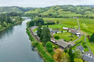 562 Huntley Creek Ln, Roseburg, OR 97470 - Photo 47