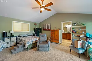 562 Huntley Creek Ln, Roseburg, OR 97470 - Photo 19