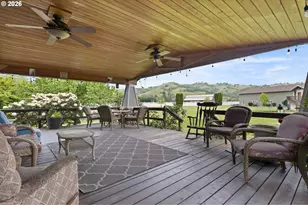 562 Huntley Creek Ln, Roseburg, OR 97470 - Photo 35