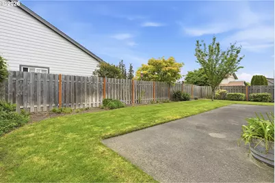 1438 N Juniper Pl, Canby, OR 97013 - Photo 39