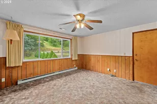 1223 Sable Dr, Roseburg, OR 97470 - Photo 9