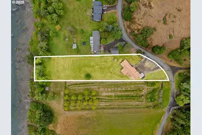 1223 Sable Dr, Roseburg, OR 97470 - Photo 3