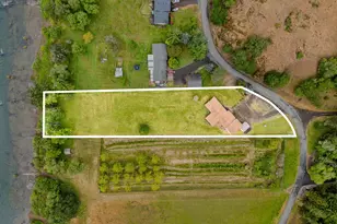 1223 Sable Dr, Roseburg, OR 97470 - Photo 3