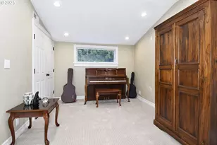 22285 NE Park Ln, Fairview, OR 97024 - Photo 17