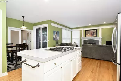 22285 NE Park Ln, Fairview, OR 97024 - Photo 11