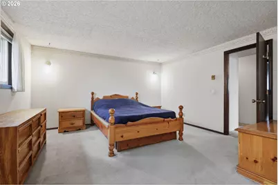 311 NW 110th St, Vancouver, WA 98685 - Photo 13