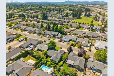 1265 Frogs Leap Ln, Eugene, OR 97404 - Photo 43