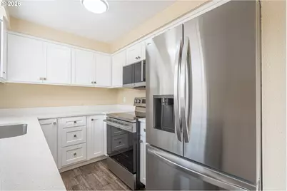 4726 Antelope Ct NE, Salem, OR 97305 - Photo 9