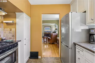 4100 Creston Ave, Vancouver, WA 98663 - Photo 11