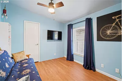 21100 NE Sandy Blvd #1, Fairview, OR 97024 - Photo 13