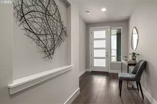 12131 SE Majestic Fls Ave, Happy Valley, OR 97086 - Photo 3