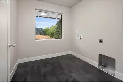 12131 SE Majestic Falls Ave, Happy Valley, OR 97086 - Photo 43