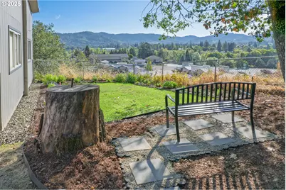 1830 NW Goetz St, Roseburg, OR 97471 - Photo 19