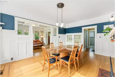 923 SE Lambert St, Portland, OR 97202 - Photo 9