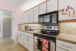 1616 S Harbor Way, Portland, OR 97201 - Photo 13