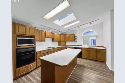 100 Seagrove Loop, Lincoln City, OR 97367 - Photo 9