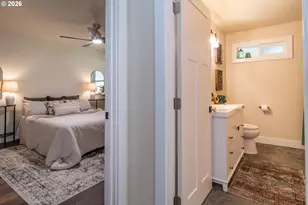 765 W Rainbow St, Roseburg, OR 97471 - Photo 25