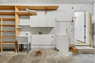 550 SE Hankel St, Dallas, OR 97338 - Photo 27