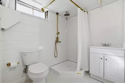 5726 SW Florida St, Portland, OR 97219 - Photo 25