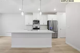 3717 SW 40th St, Gresham, OR 97080 - Photo 5