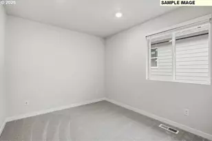 3717 SW 40th St, Gresham, OR 97080 - Photo 9