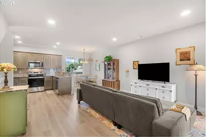 12076 SE Harold St, Portland, OR 97266 - Photo 21