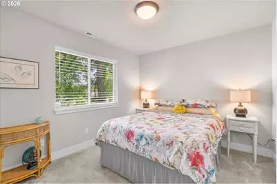12076 SE Harold St, Portland, OR 97266 - Photo 35