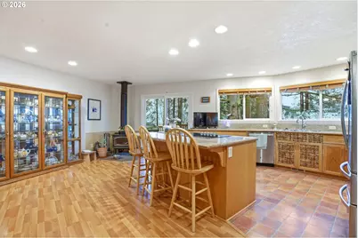 25115 NE Albertson Rd, Hillsboro, OR 97123 - Photo 17