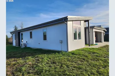 617 Windcrest Dr, Bandon, OR 97411 - Photo 29