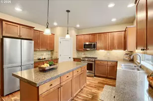 11682 SE Carter Ln, Happy Valley, OR 97086 - Photo 13