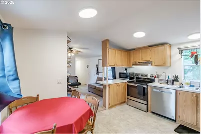 5050 Columbus St, Albany, OR 97322 - Photo 9