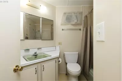 11453 SW Royal Villa Dr, Portland, OR 97224 - Photo 23