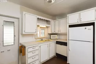 11453 SW Royal Villa Dr, Portland, OR 97224 - Photo 15