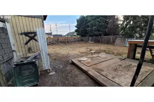 160 Iowa St, Eugene, OR 97402 - Photo 7