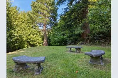 1829 Irving Ave, Astoria, OR 97103 - Photo 31