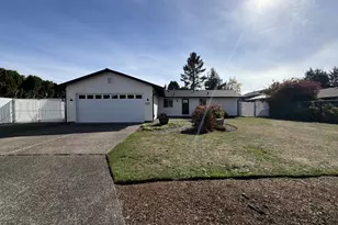1320 NE 17th St, Gresham, OR 97030 - Photo 1