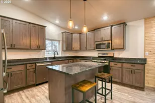 2010 Tutuilla Rd, Pendleton, OR 97801 - Photo 13