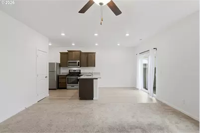 2276 NW Woodland Dr, McMinnville, OR 97128 - Photo 11