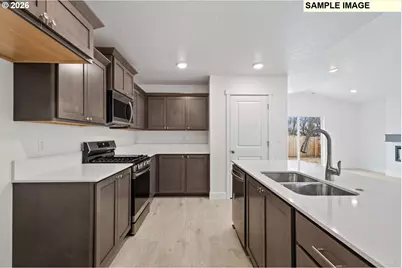 848 NE Laurel Springs Dr, Hermiston, OR 97838 - Photo 17